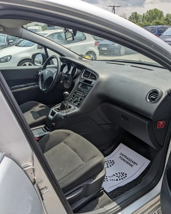 Peugeot 5008 cena 26800 przebieg: 250000, rok produkcji 2010 z Radzionków małe 79
